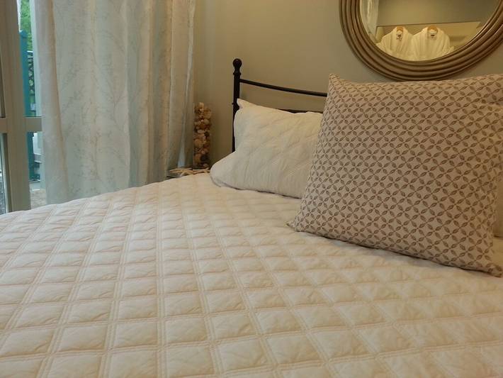 Vakantiewoning voor 4 personen, with terras and whirlpool as well as tuin op Vancouvereiland