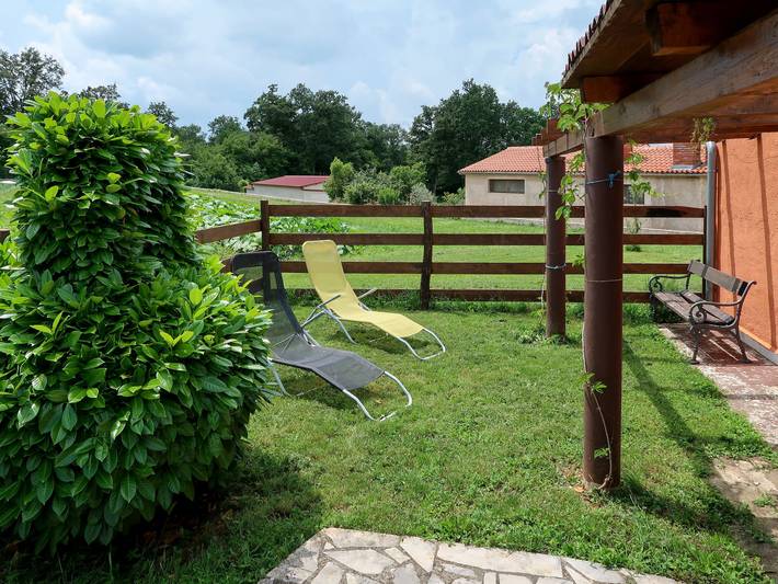 Ferienhaus für 4 Personen, mit Terrasse und Garten in Barban - 4