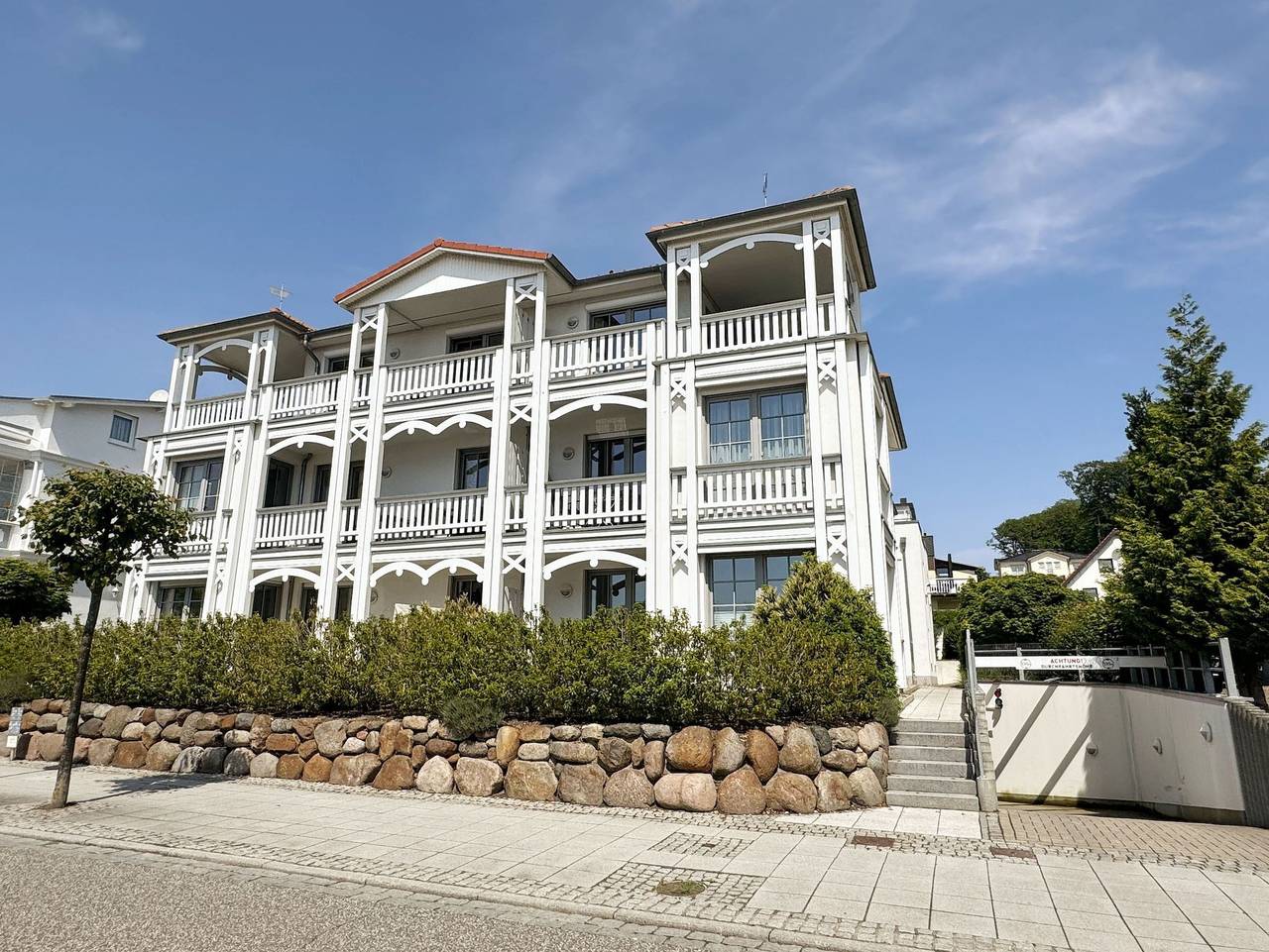 Ganze Ferienwohnung, Mr: Villa Annika Whg. 07 mit Südbalkon - Villa Annika Whg. 07 mit Südbalkon in Sellin, Rügen