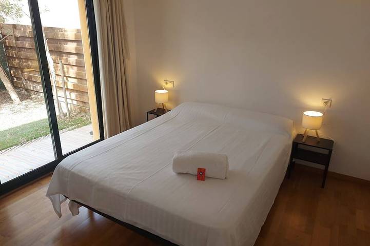 Villa in Strandnähe mit privatem Pool und unbegrenztem WLAN. in l'Escala, Oberampurien