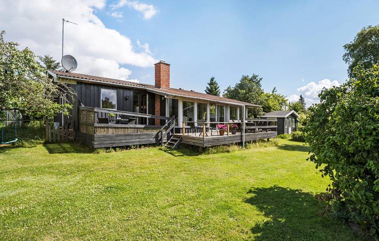 Ferienhaus für 14 Personen, mit Garten und Terrasse in Vellerup - 2