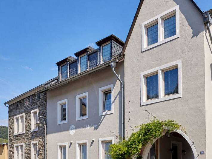 Ferienwohnung für 4 Personen, mit Terrasse und Garten, kinderfreundlich in Bernkastel-Kues