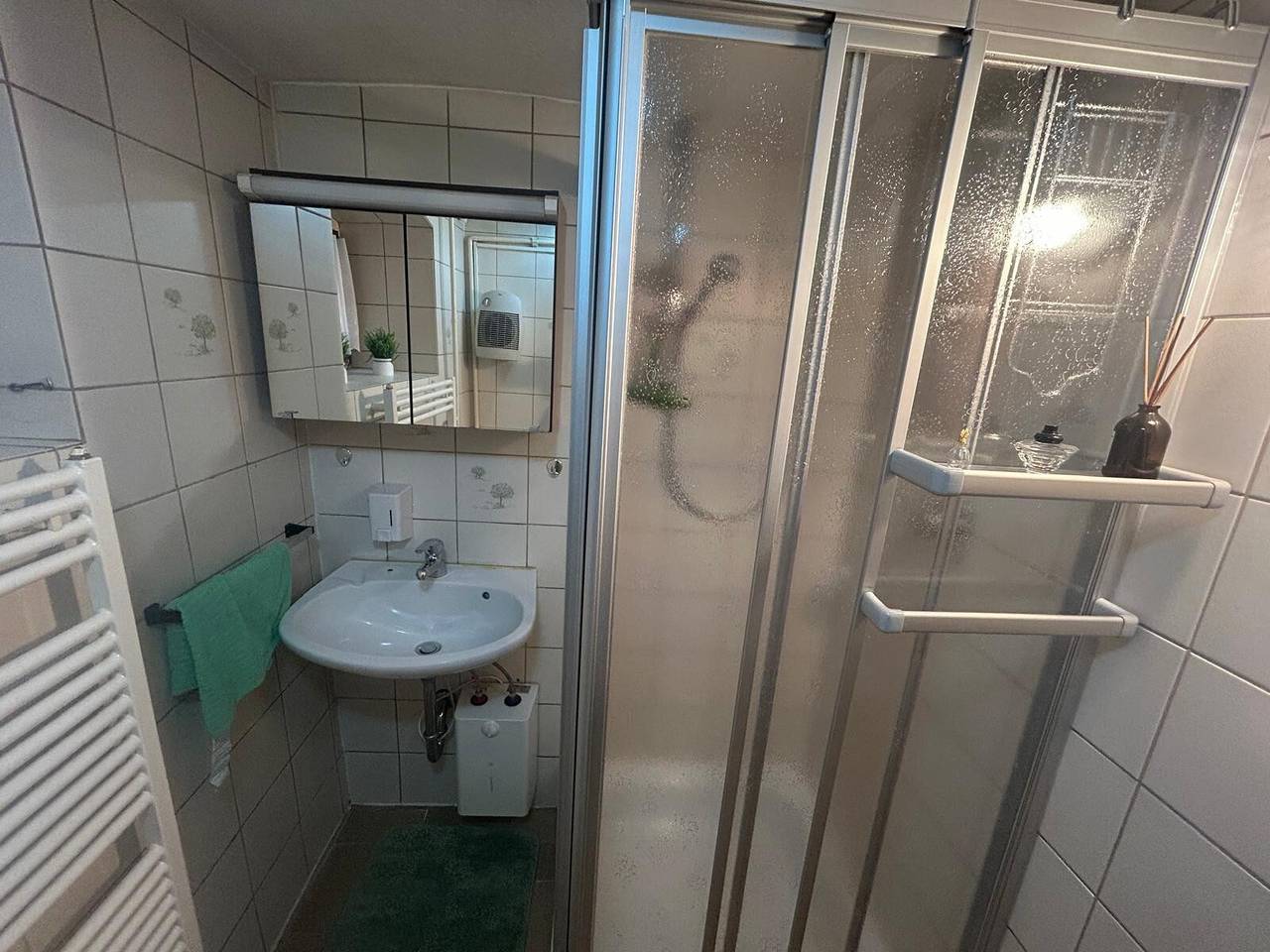 Ganze Wohnung, Wohnung am Main 1 mit privater Terrasse in Gemünden am Main, Maindreieck