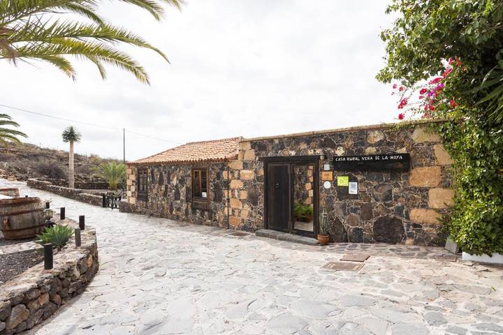 Casa rural para 2 personas, con jardín y vistas además de piscina y terraza en San Miguel de Abona