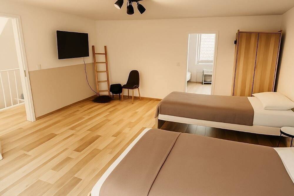 Tolles Ferienhaus für bis zu 10 Personen nahe Berlin in Nauen, Havelland
