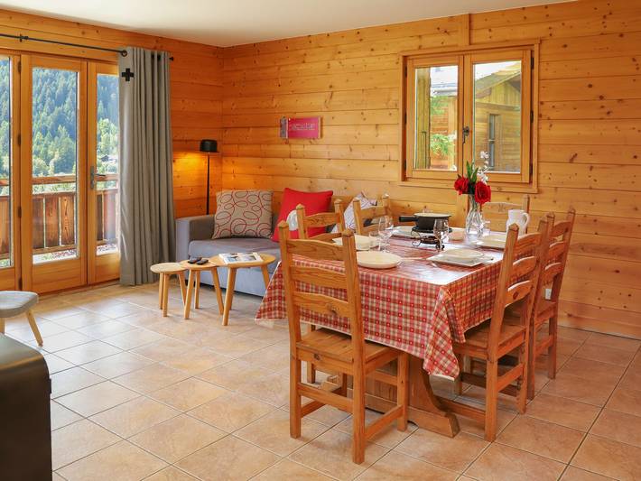Hütte für 6 Personen, mit Balkon in Ovronnaz
