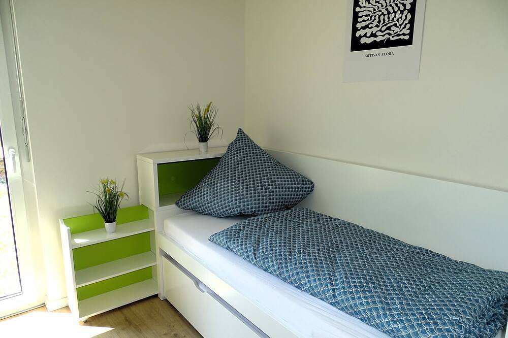 Ganze Wohnung, Sonniges Apartment mit großem Garten im Naherholungsgebiet in Postmünster, Ostbayern