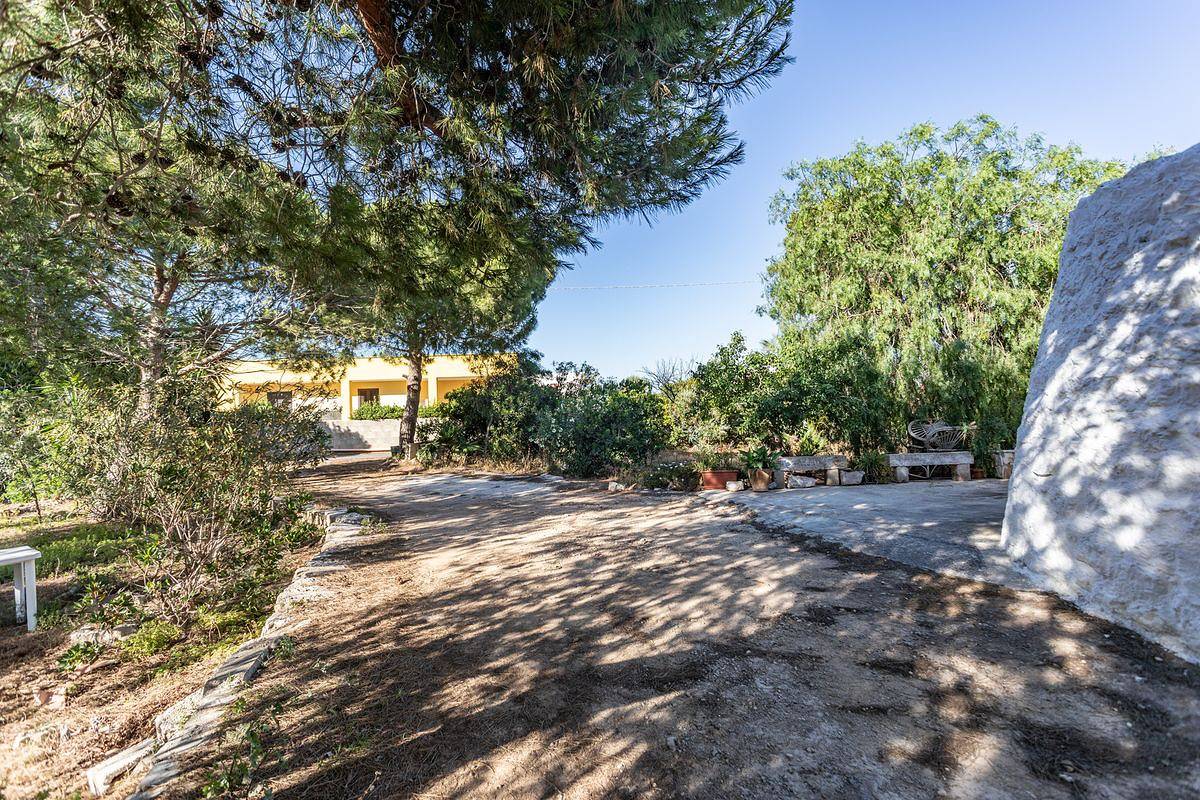 Trullo Rizzelli - Salento Reservation in Torre Suda, Racale