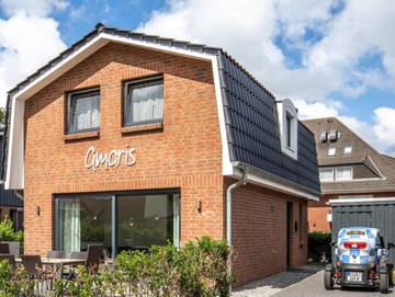 Ferienhaus für 6 Personen, mit Terrasse und Garten sowie Sauna in Duhnen
