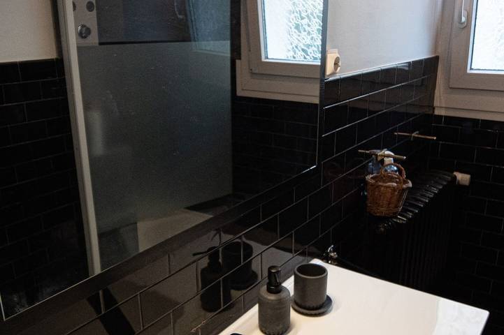 Maison Chaleureuse 6/8 Personnes Quartier Palente in Palente-Orchamps-Saragosse, Besançon