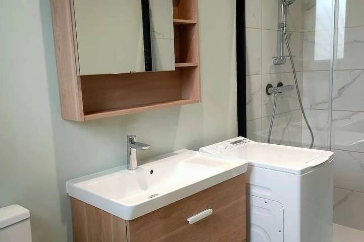 Gîte pour 3 personnes, avec jardin ainsi que piscine et terrasse à Audenge - 2