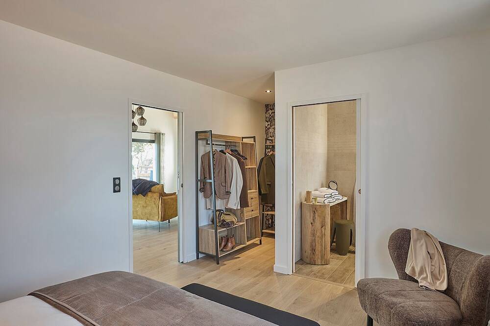 Villa Spa privé sud de France idéal pour couple ou petite famille. in Servian, Côte méditerranéenne (France)
