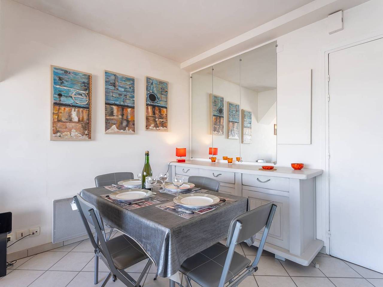 Ganze Wohnung, Charmante 2-Zimmer-Wohnung mit Hafenblick, ideal für 4 Pers. in La Trinité-sur-Mer in La Trinité-sur-Mer, Côte des Mégalithes