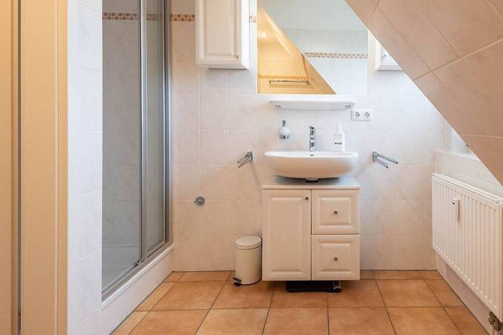Ganze Wohnung, Muschelsucher - Gemütliche Ferienwohnung mit 2 Zimmern auf ca. 50 m², für max. 3 in Nordfriesische Inseln (Schleswig-Holstein) (Schleswig-Holstein), Wenningstedt