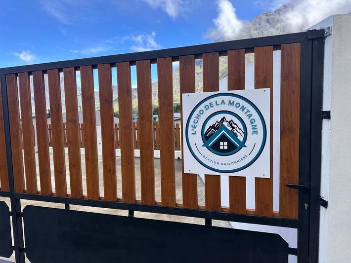 Location de vacances pour 9 personnes, avec vue et jardin à Cilaos - 2