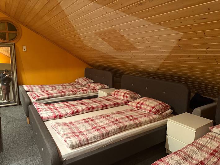 Ferienwohnung für 8 Personen, mit Meerblick und Balkon sowie Terrasse und Garten in Tromsø - 4