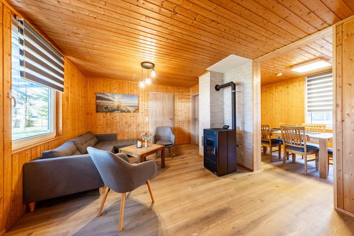 Chalet für 5 Personen, mit Terrasse und Garten sowie Ausblick in Thüringen - 4