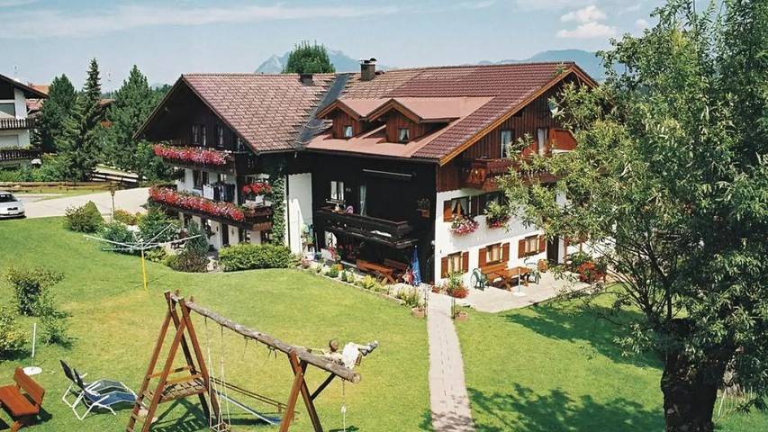 Ferienwohnung für 4 Personen, mit Sauna und Garten sowie Terrasse, mit Haustier in Obermaiselstein - 2