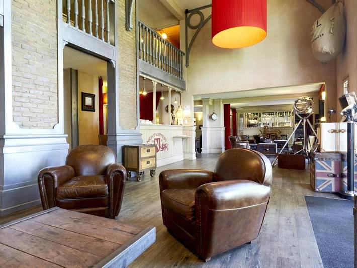 Hôtel pour 2 personnes, avec terrasse à Cholet - 2