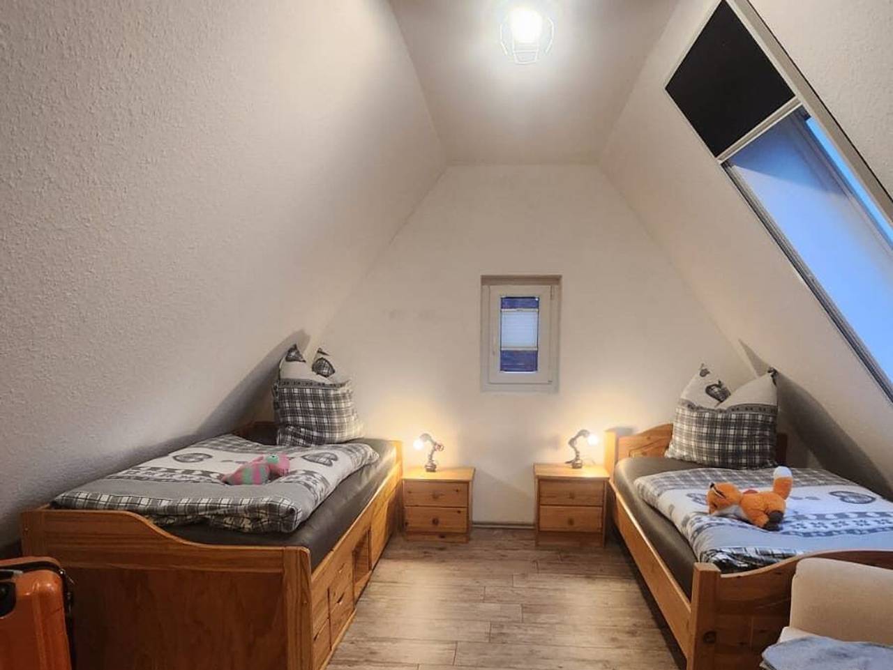 Ganze Ferienwohnung, Ferienwohnungen Plaggenburg - Ferienwohnung Plaggenburg: Die kleine Große in Aurich, Nordseeküste