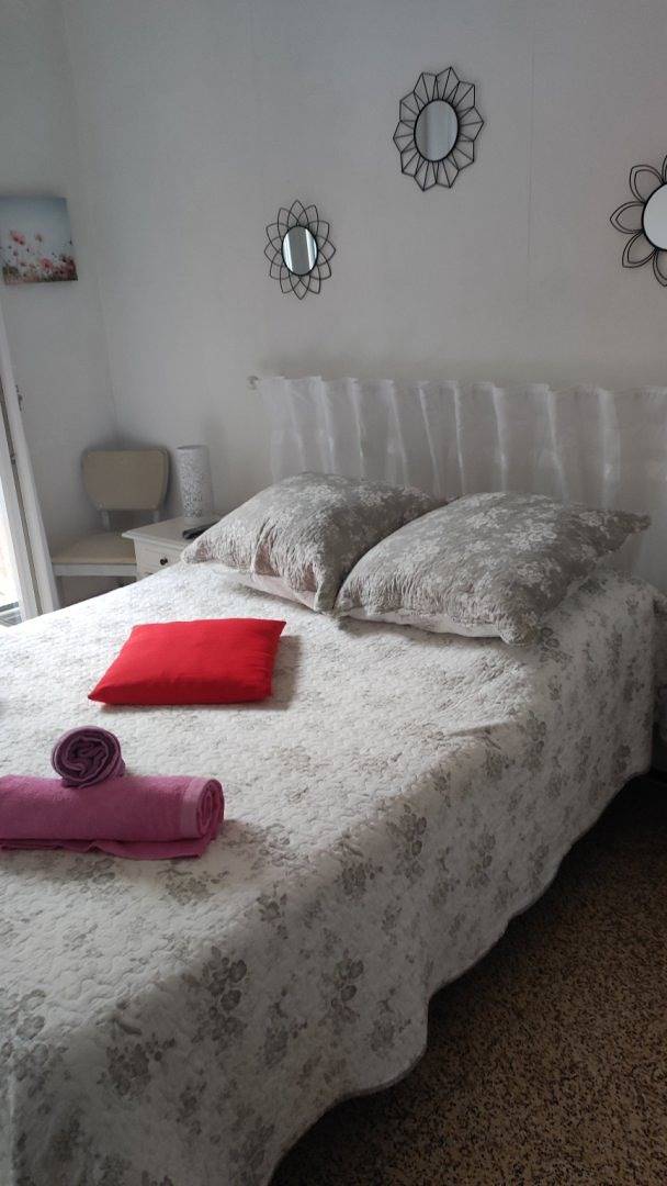 Chez Maguy - Chambre 2 in Robion, Parc naturel régional du Luberon