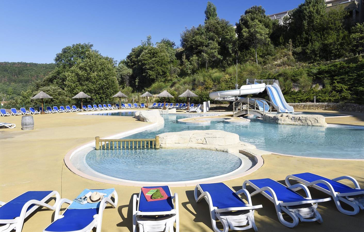Apartamento entero, Domaine des Hauts de Salavas 3p6p in Salavas, Gorges de l’Ardèche