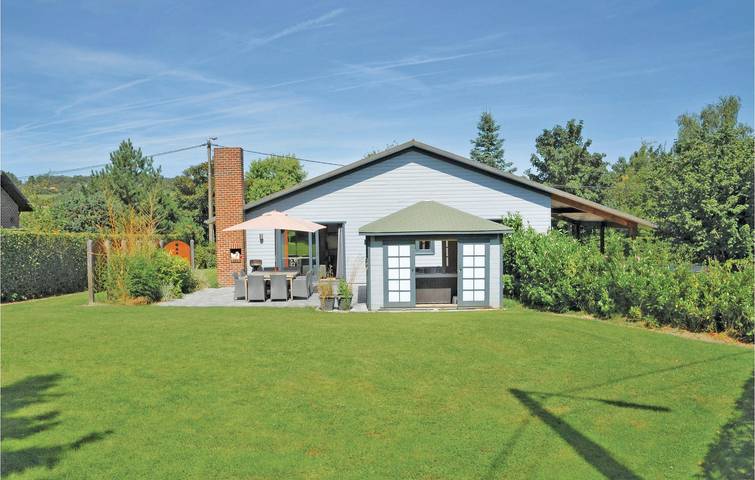 Ferienhaus für 8 Personen, mit Whirlpool und Sauna sowie Garten und Terrasse, mit Haustier - 1