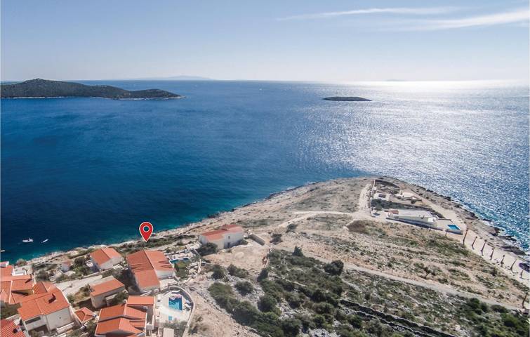 Gemütliche 2-Zimmer-Wohnung mit Pool und Terrasse – in der Nähe der Küste von Kanica in Sevid, Split-Dalmatien