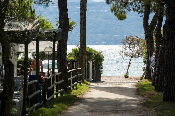 Bungalow für 4 Personen, mit Pool, kinderfreundlich in Toscolano-Maderno - 2
