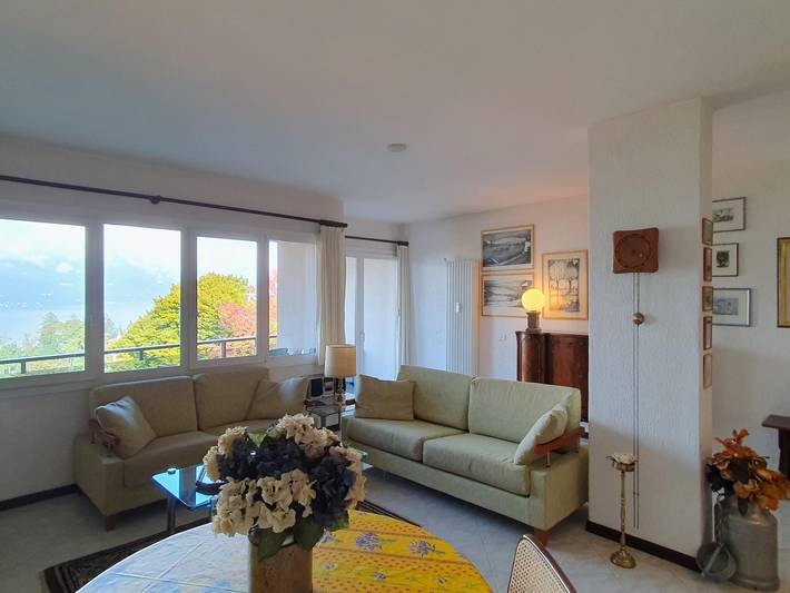 Apartamento entero, Apartamento en Luino con vistas al Maggiore in Luino, Comune di Luino