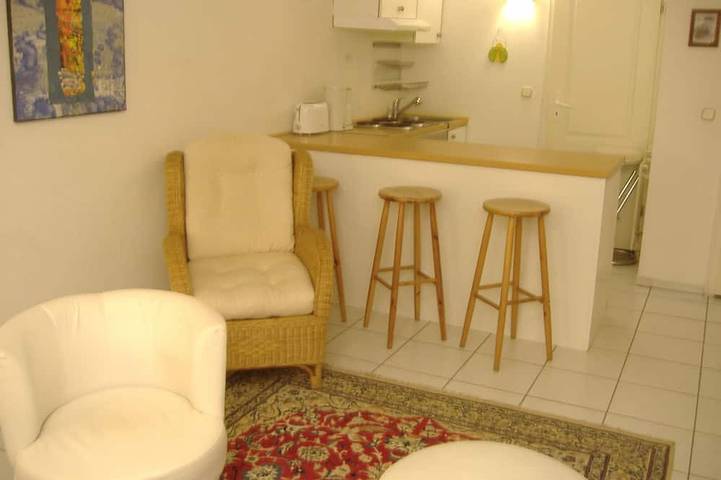 Ganze Wohnung, Hamburg 3 Zimmer 50 qm, 3 Betten, Unterkunft, Ferienwohnung auch Lastminute in Hamburg Farmsen-Berne, Hamburg
