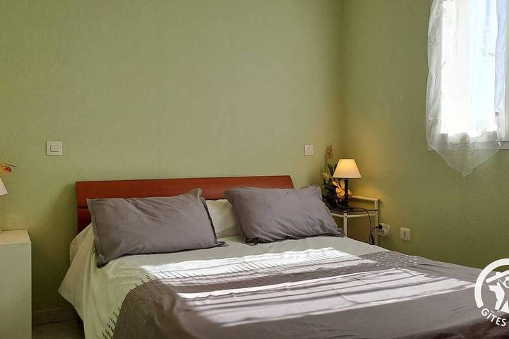 Location de vacances pour 2 personnes, avec jardin, animaux acceptés à Vénès - 2