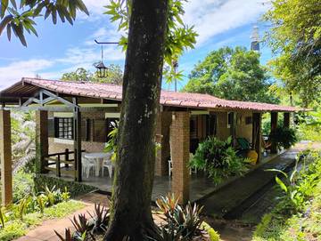 Location de vacances pour 4 personnes, avec jardin et vue à Olinda