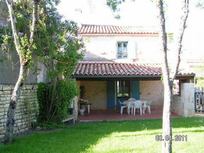 Gîte pour 4 personnes, avec Terrasse et Jardin