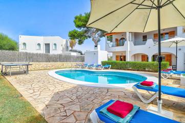 Chalet in Cala d'Or, Santanyí für 8 