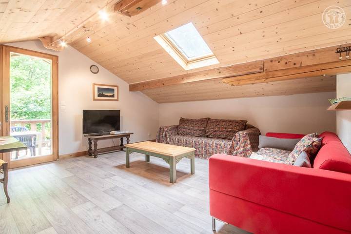 Gîte pour 6 personnes, avec jardin à Villard-sur-Doron - 3