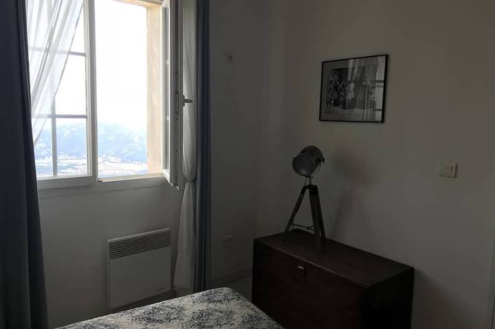 Location de vacances pour 4 personnes, avec Jardin à Sant'Antonino - 2