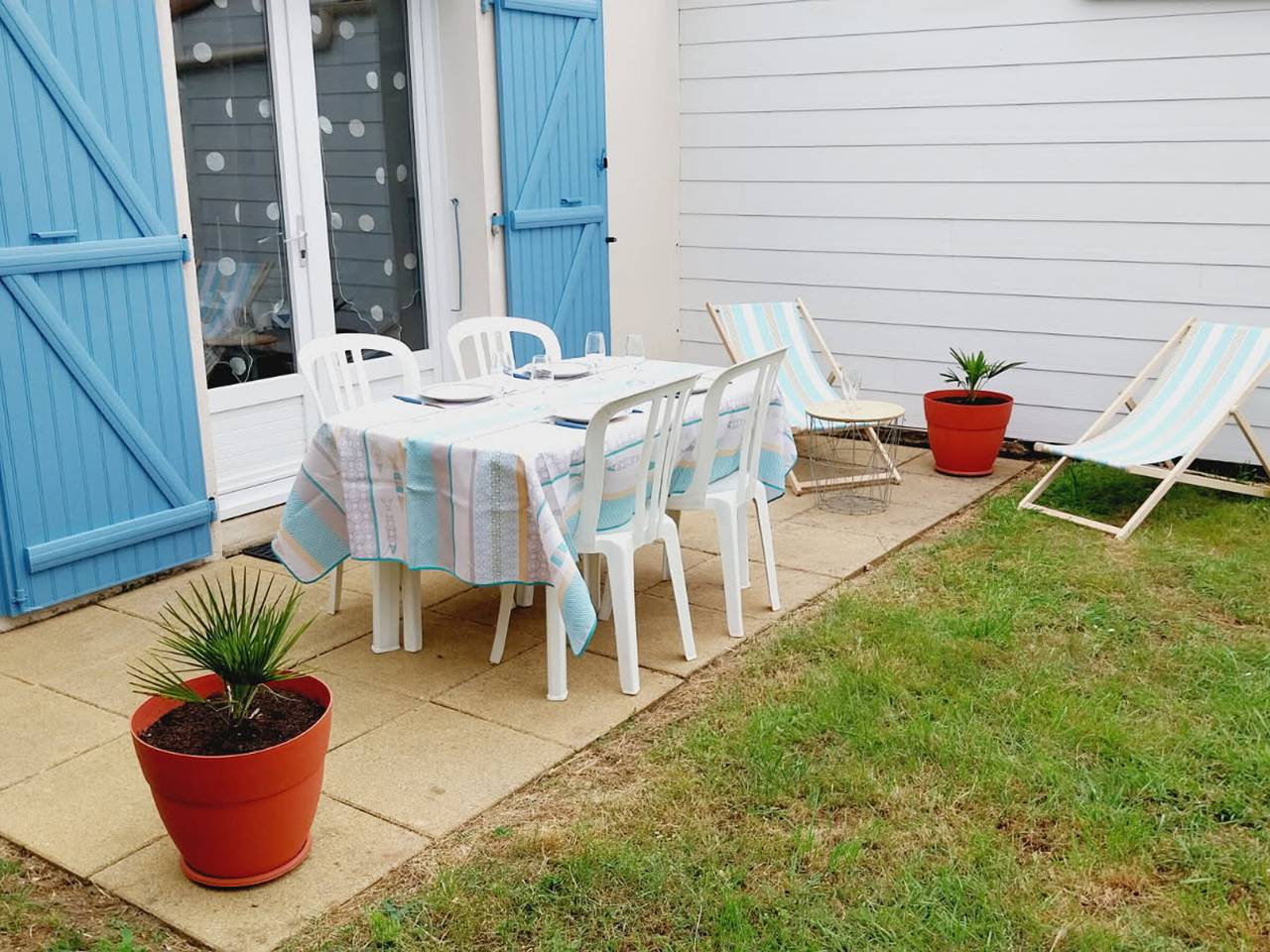 **Cozy House Near Beach and Town Center with Private Garden** in La Tranche-sur-Mer, Vendée