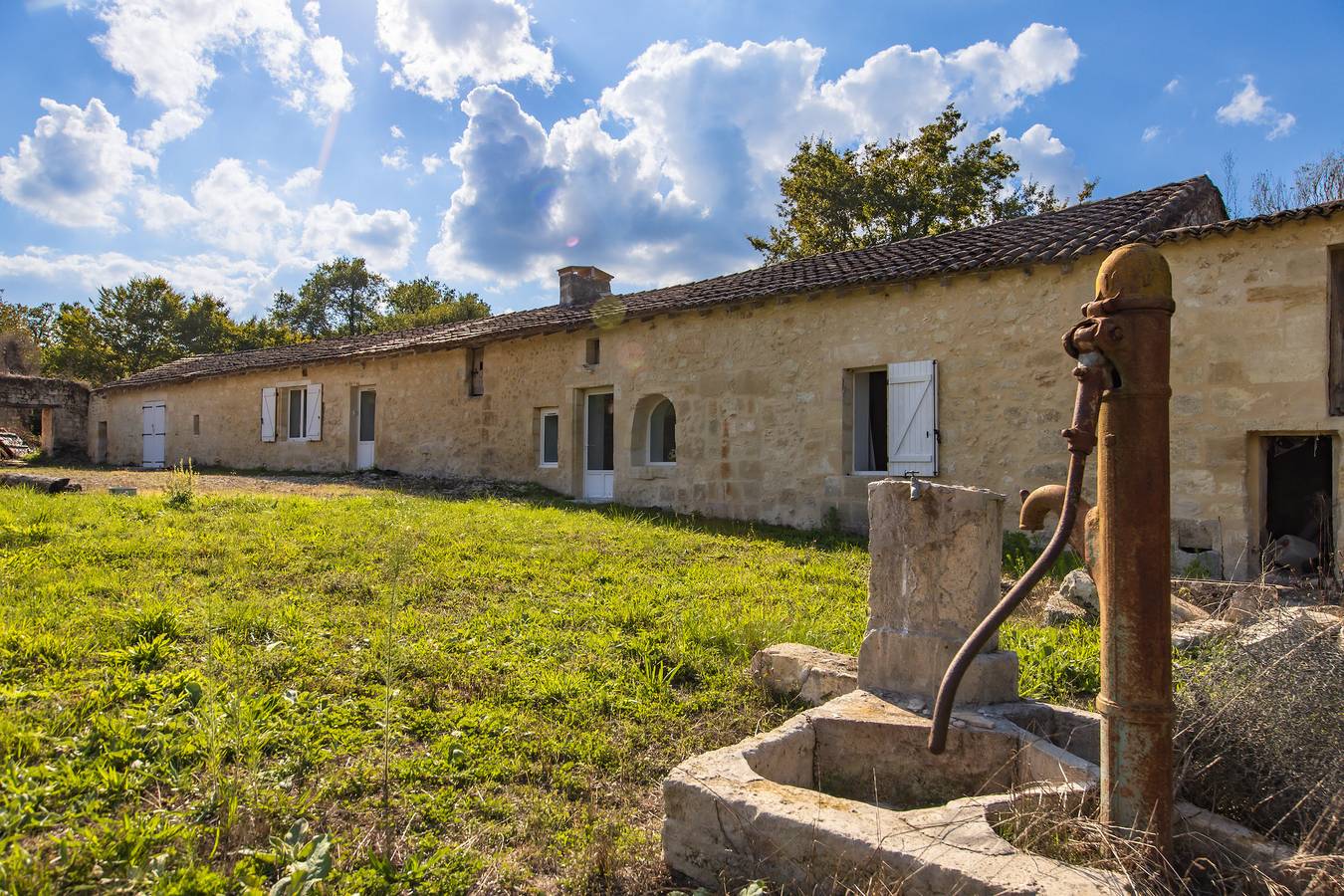 Gîte de Encanto en Daignac – Naturaleza, Tranquilidad y Experiencias Vitivinícolas in Daignac, Región de Libourne