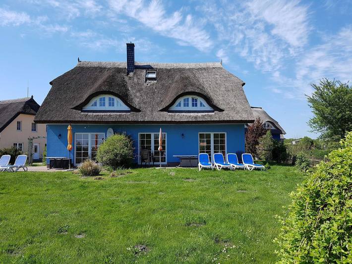 Ferienwohnung für 9 Personen, mit Terrasse in Prerow - 2