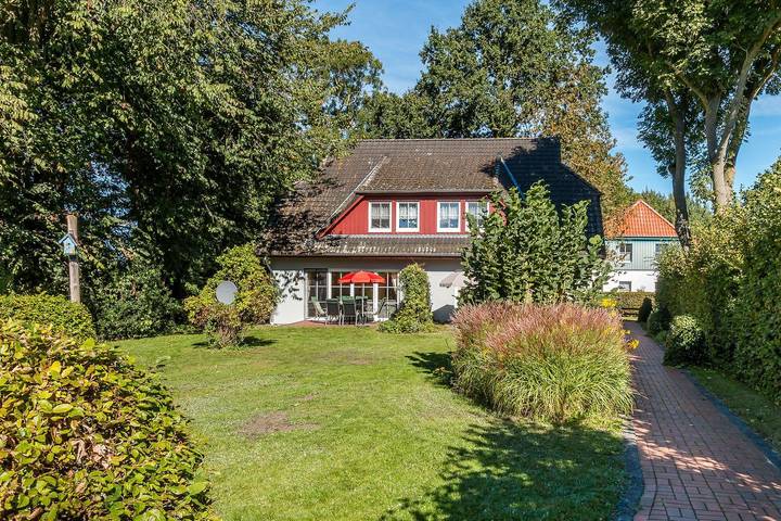 Ferienhaus für 6 Personen, mit Garten in Wieck am Darß