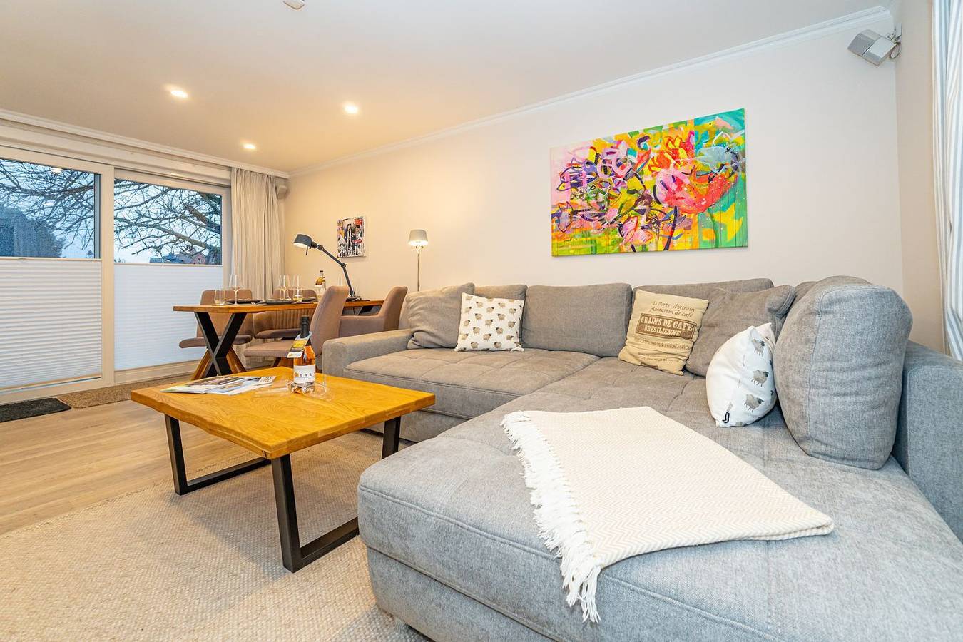 Ganze Wohnung, Hygge Hüs. - nur 550 m zum Sandstrand. Mit Terrasse & Parkplatz. in Wenningstedt, Sylt