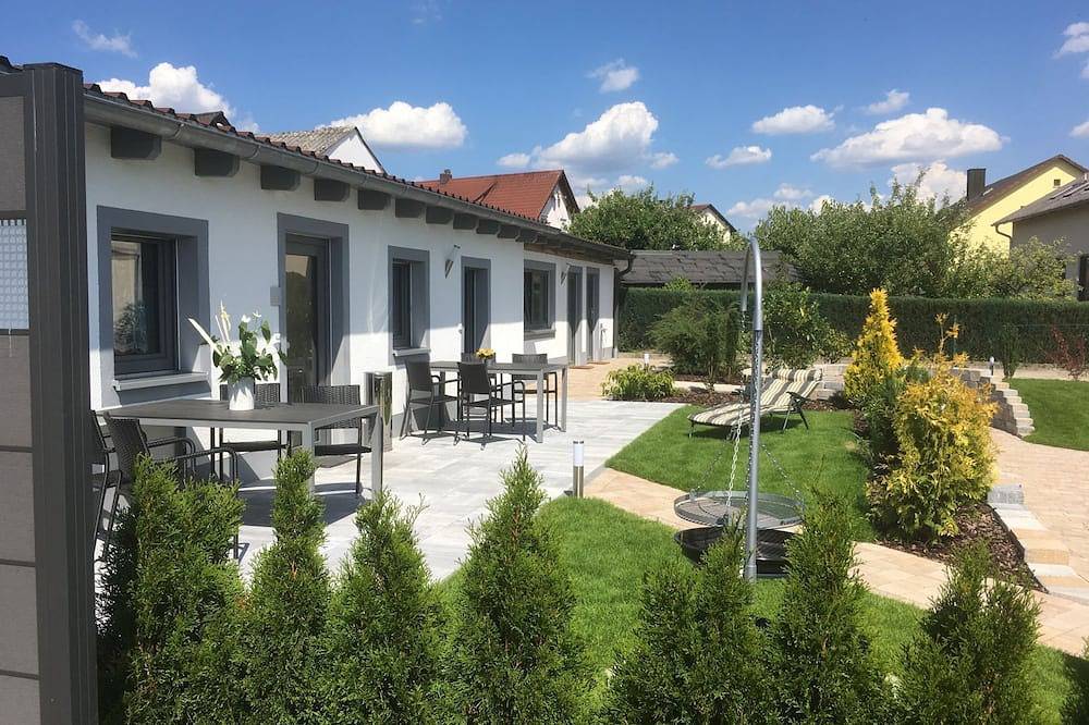 Ganze Wohnung, Ferienapartment Nord in Wackersdorf, Ostbayern