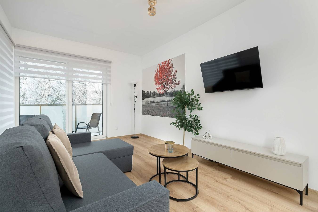 Ganze Wohnung, Przemys  owa 1   Katowice   Modern Apartment   Parking   Balcony   Near the Center in Kattowitz, Schlesien