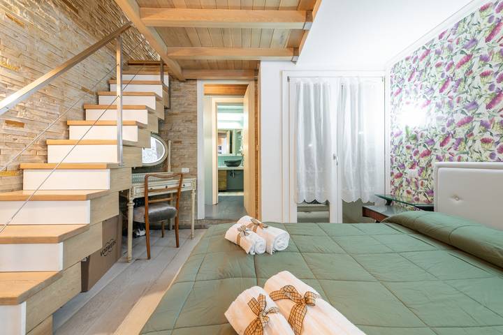 Entire apartment, Holiday Apartment "Casa S'Anna" with Wi-Fi in Villanova (Sardinia), Cagliari