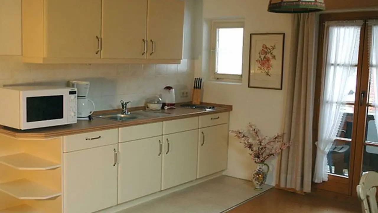Entire holiday apartment, Holiday apartment for 3 people with balcony in Bad Wiessee, Bavarian Alps
