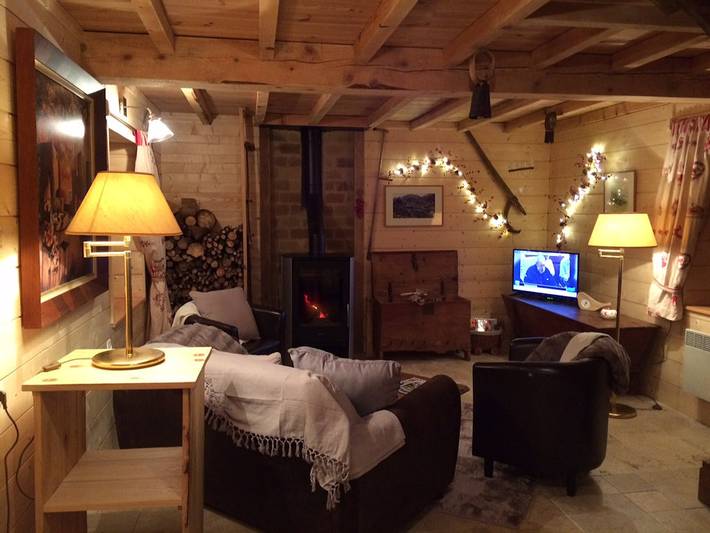 Gîte pour 5 personnes, avec terrasse et jardin à Campan - 4