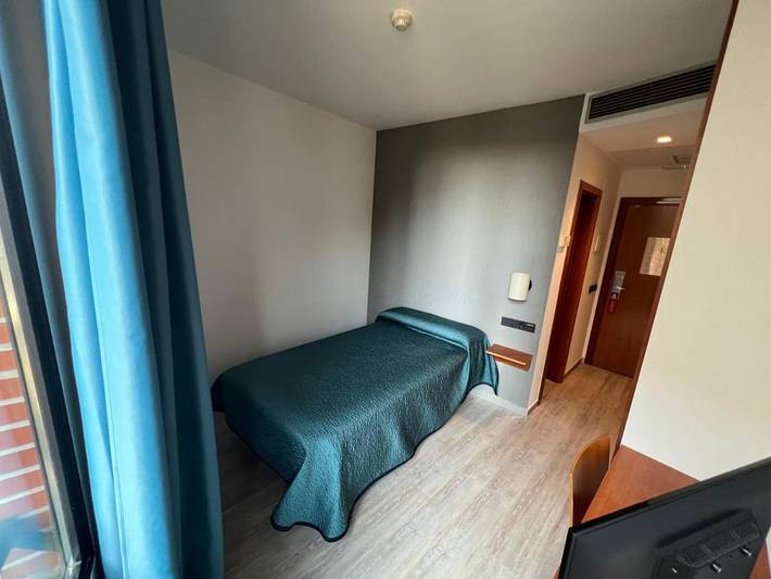 Hôtel pour 2 personnes, avec terrasse et vue, animaux acceptés à Vitoria-Gasteiz - 2