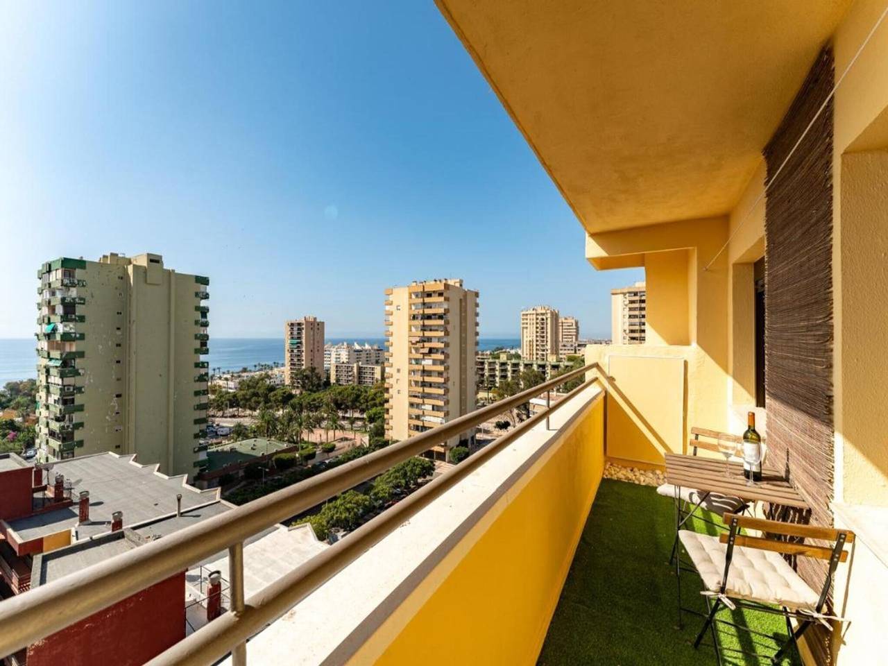 Apartamento entero, Studio in Aguadulce with Sea Views & Pool in Aguadulce, Roquetas de Mar