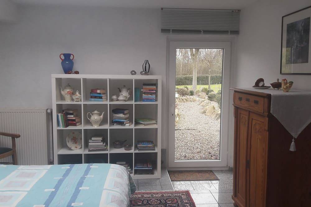 Ganze Wohnung, Hochwertig-modern, ca. 65qm, gr. Garten, exklusive Einrichtung, wirkl. gr. Bad in Lüneburg, Nordheide